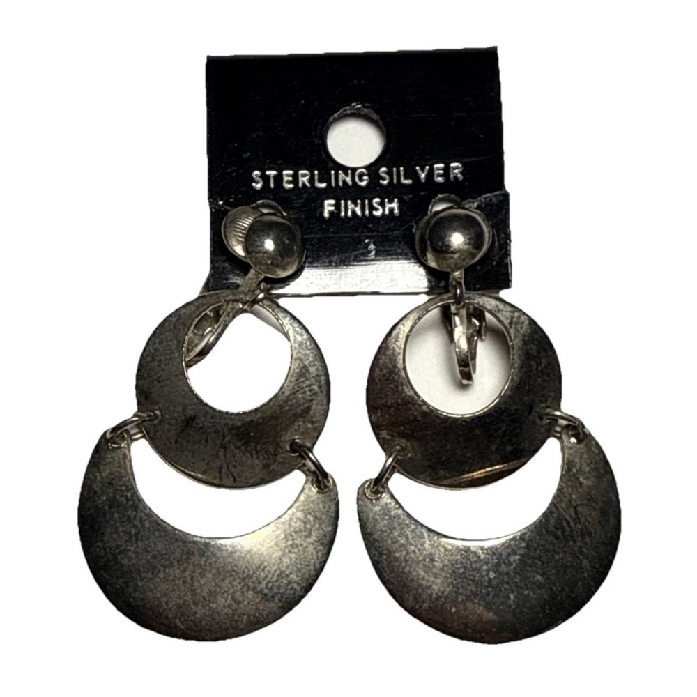 Park‎ Lane Silver Tone Scallop Dangling Clip On Earrings Vtg  J-7N